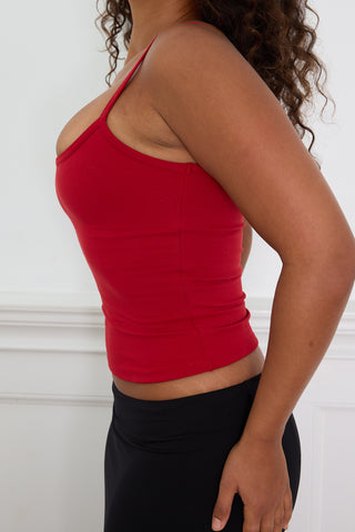 SCULPTED TANK red