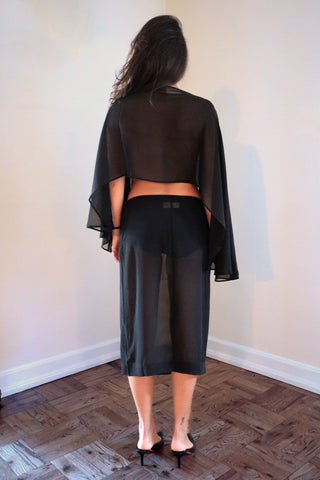 SHEER SHAWL black