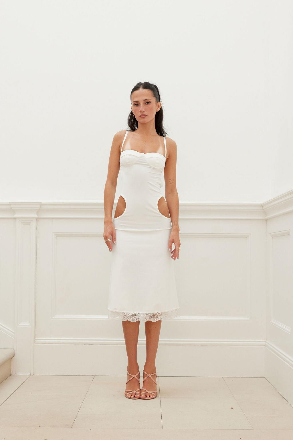 SIDE HIP CUT OUT MIDI DRESS ivory